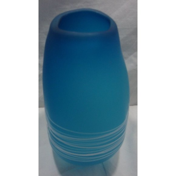 Blenko?? Style Blue to Turquoise Glass Vase 6 1/4" - Picture 2 of 8